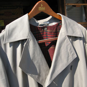 Perry Ellis Trench Coat Circa 1980's  (Mens) 38-40